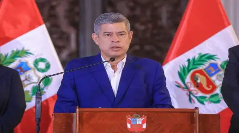 Premier Galarreta anuncia reforma tributaria y búsqueda de más productividad